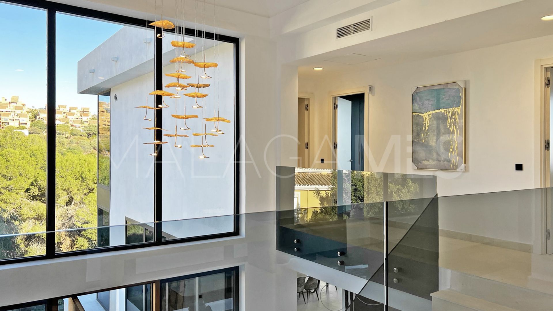 4 bedrooms villa in Marbella East for sale