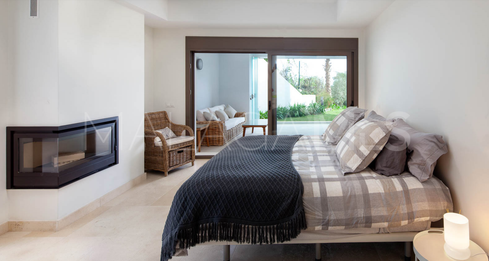 Duplex-wohnung for sale in Finca Cortesin