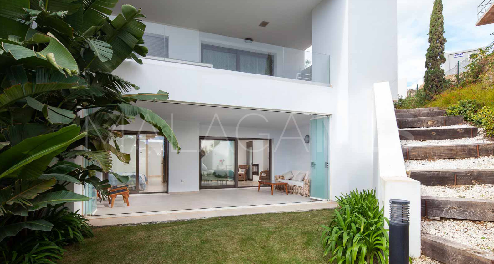 Duplex-wohnung for sale in Finca Cortesin