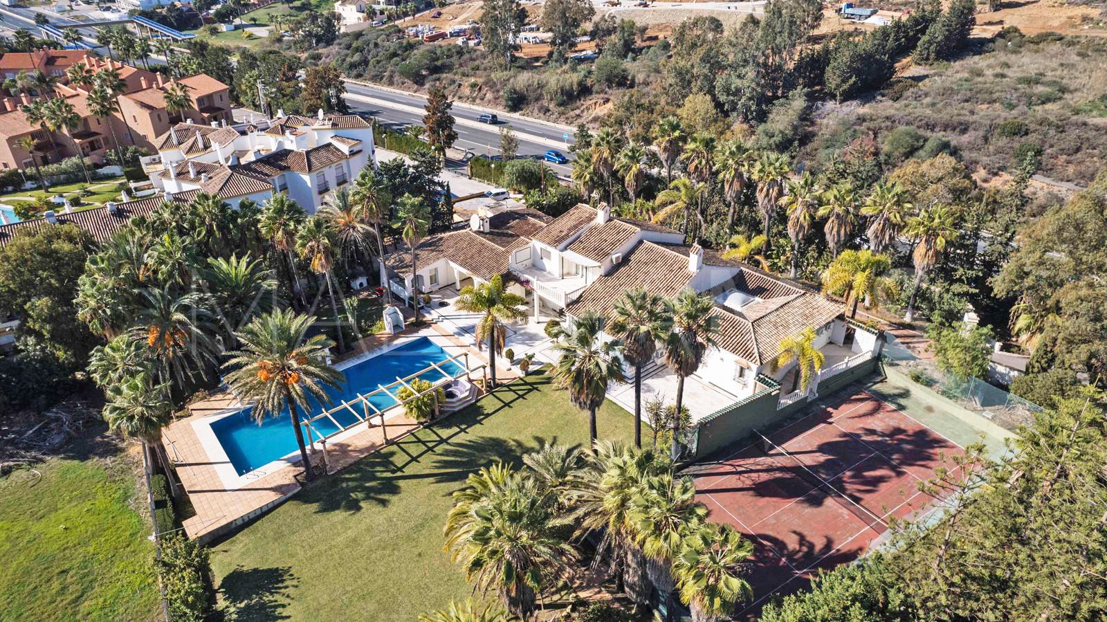 Parcela a la venta in Estepona