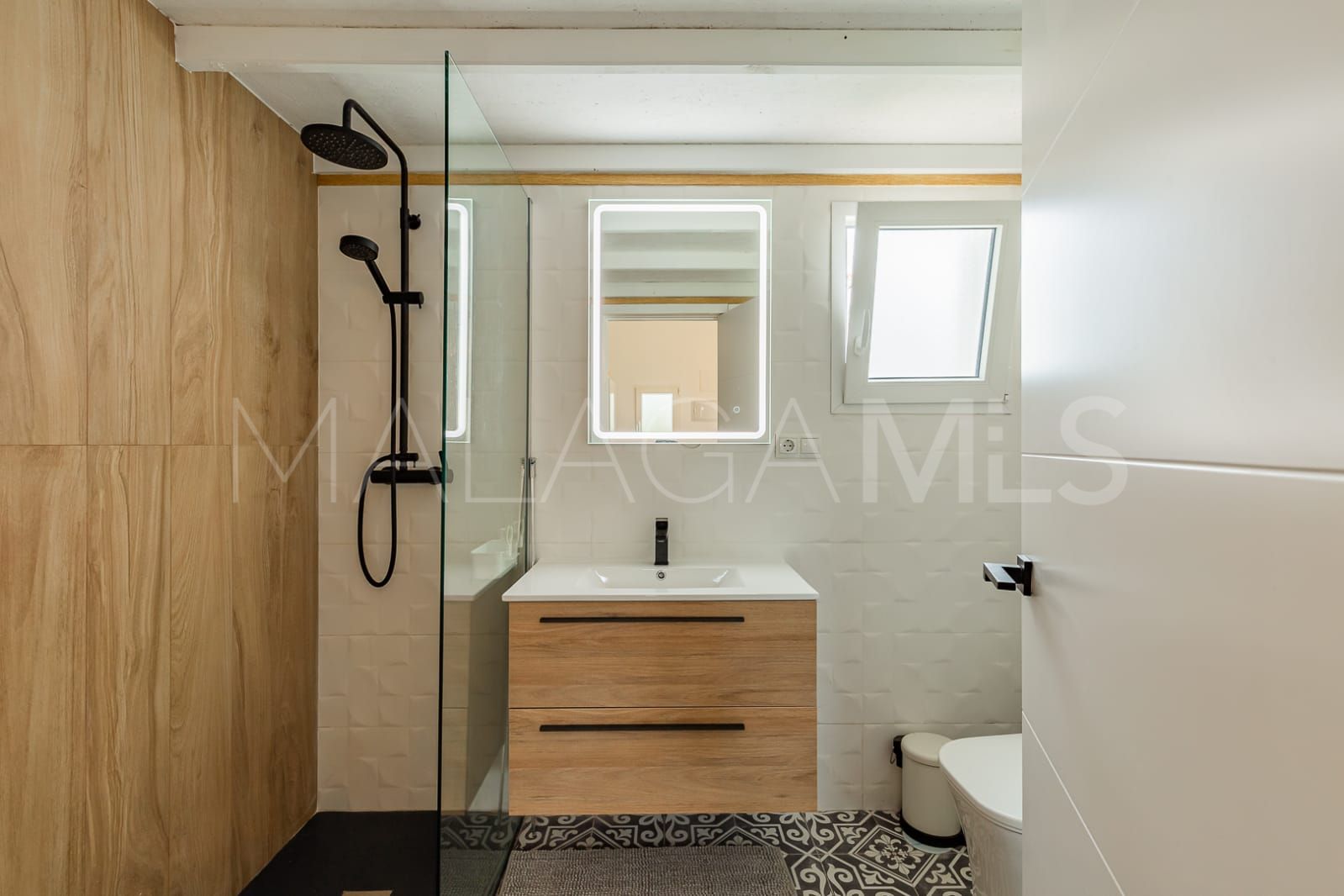 Apartment with 2 bedrooms for sale in Nueva Andalucia