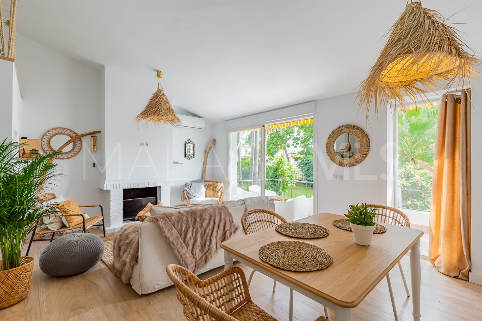 Apartment with 2 bedrooms for sale in Nueva Andalucia