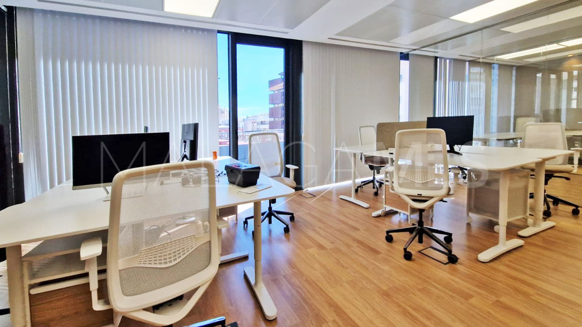 Buy office in Marbella