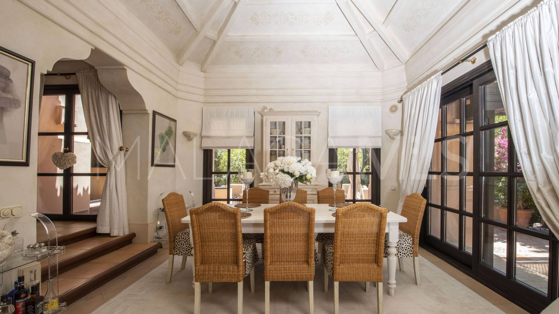 Villa for sale with 3 bedrooms in Sierra Blanca