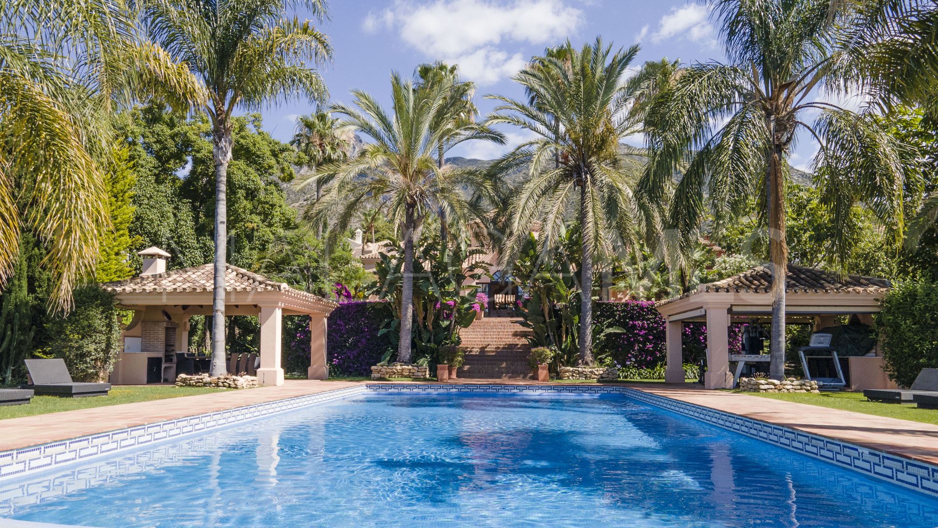 Villa for sale with 3 bedrooms in Sierra Blanca