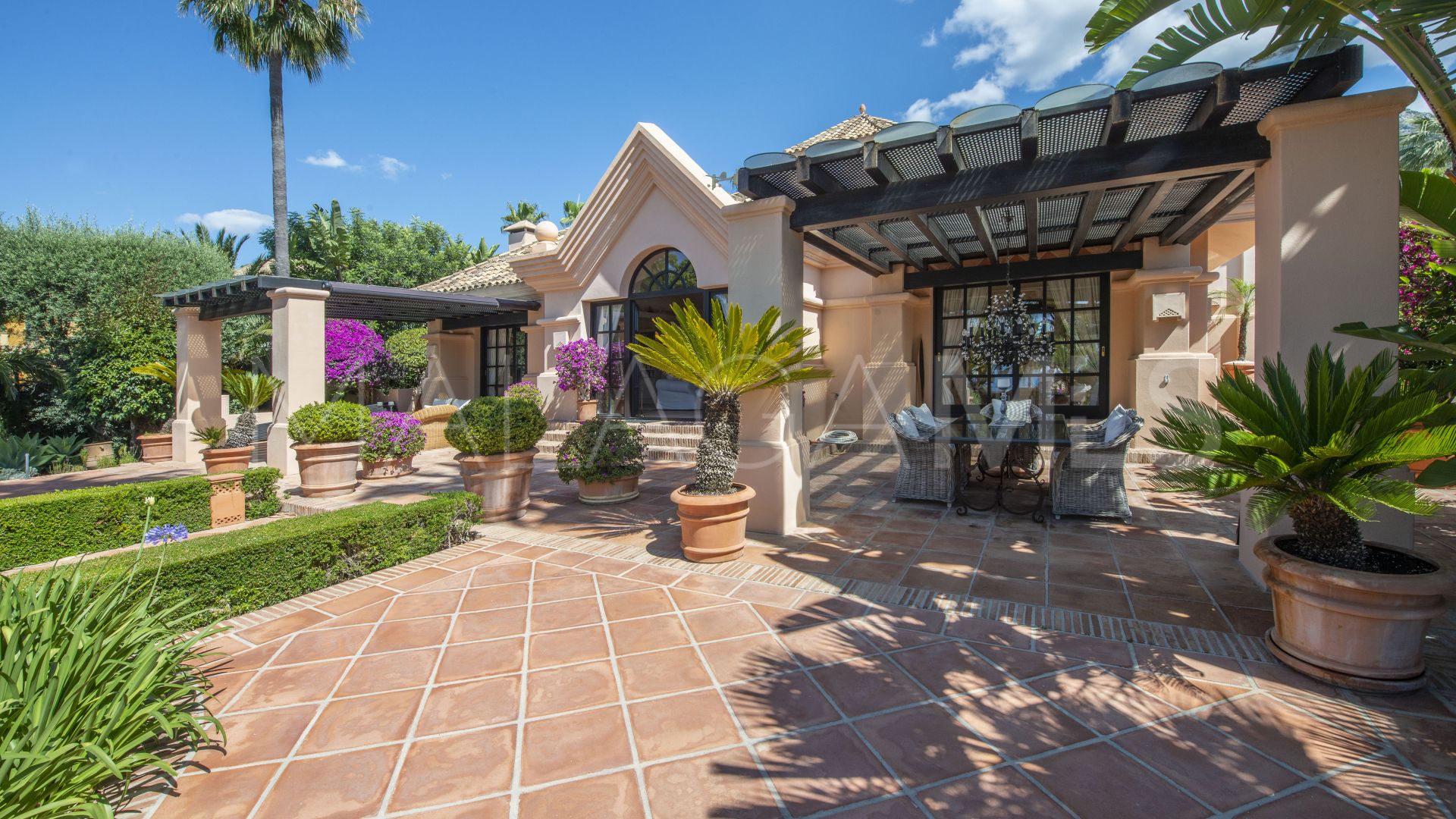 Villa for sale with 3 bedrooms in Sierra Blanca