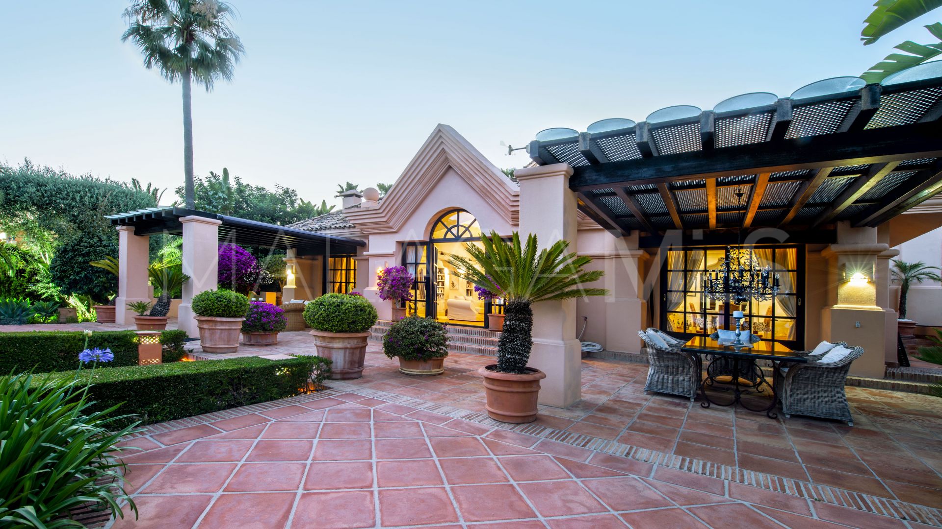 Villa for sale with 3 bedrooms in Sierra Blanca