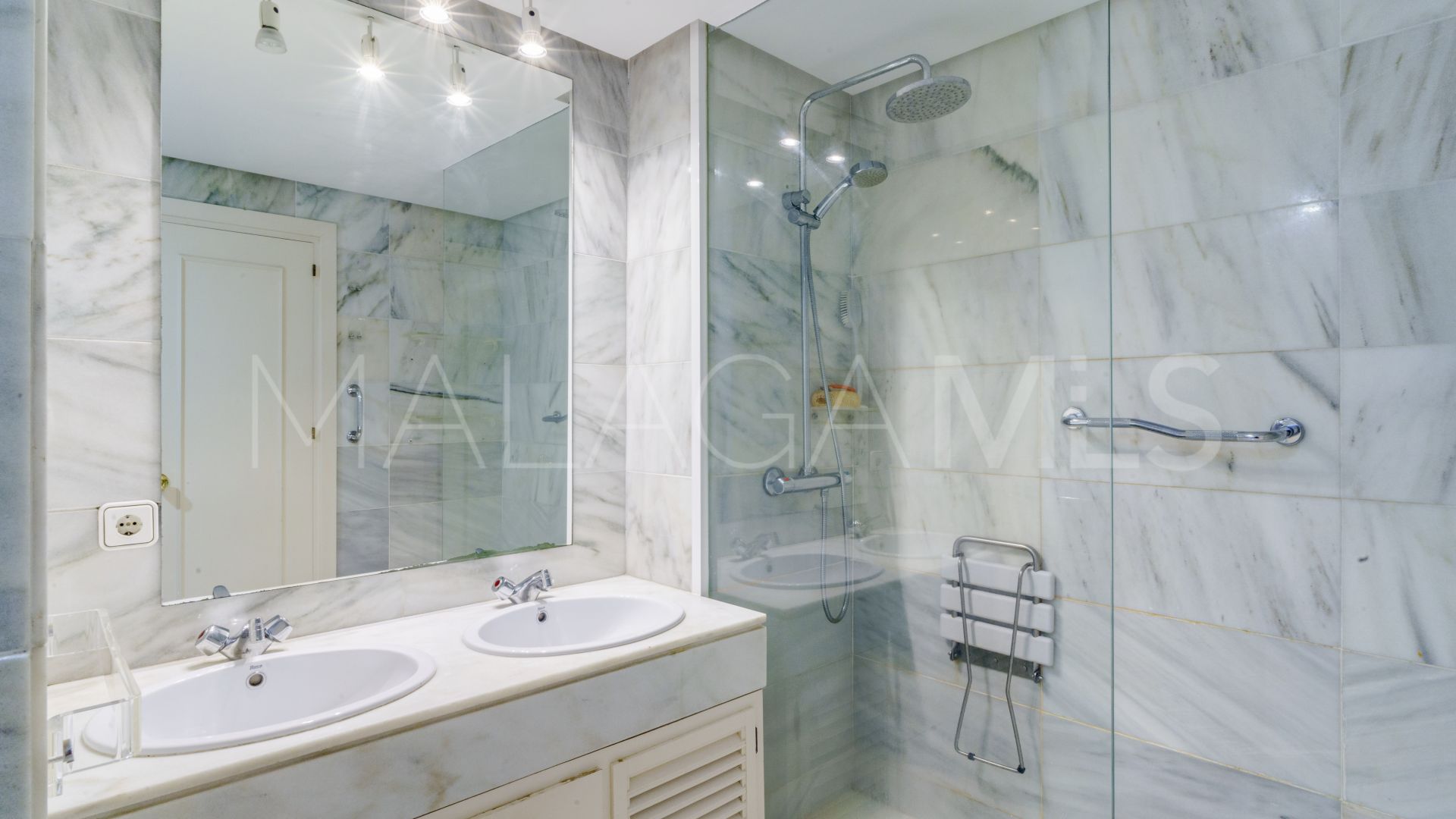 Buy Torre Real 2 bedrooms apartment
