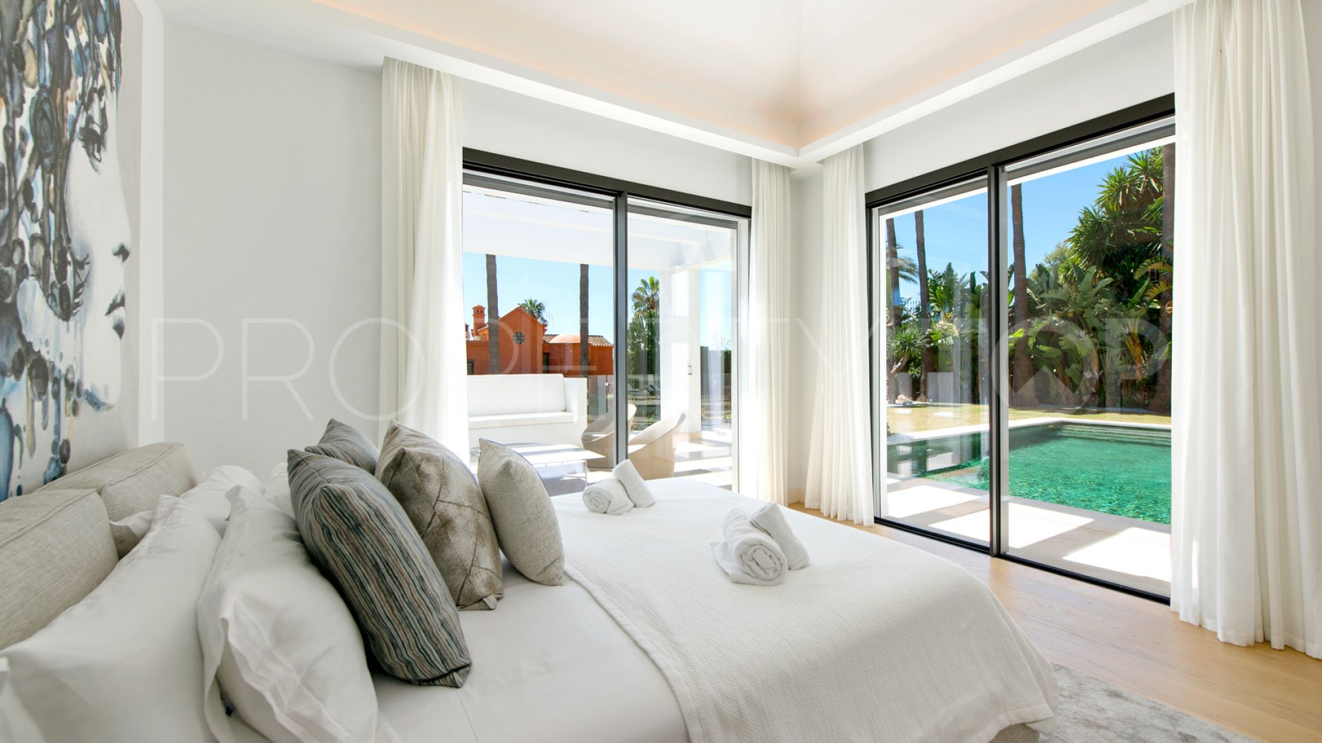 4 bedrooms villa in Sierra Blanca for sale