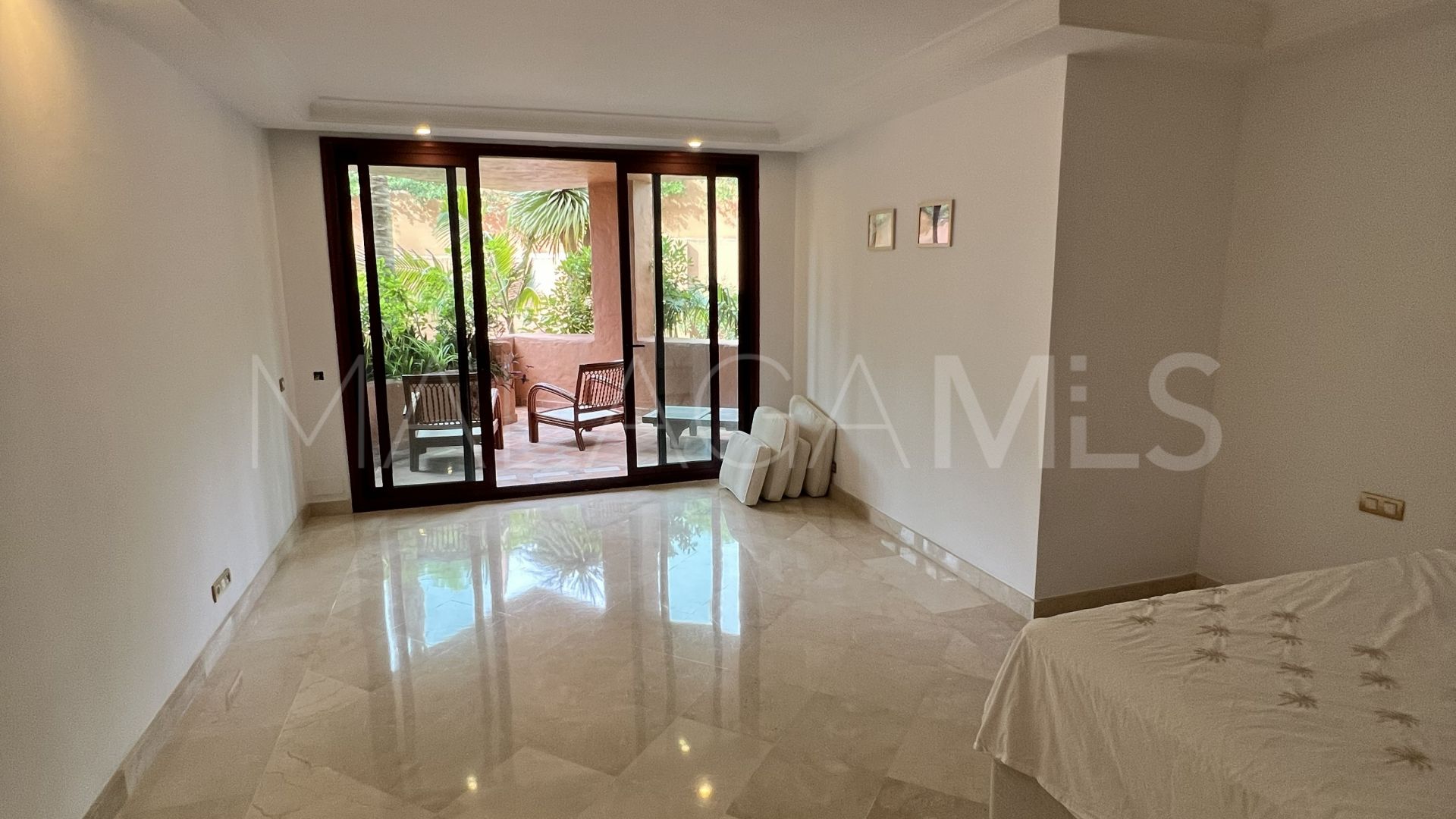 Studio for sale in Kempinski