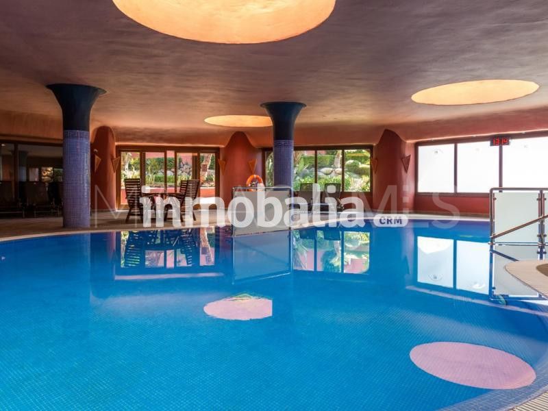 For sale penthouse in Torre Bermeja