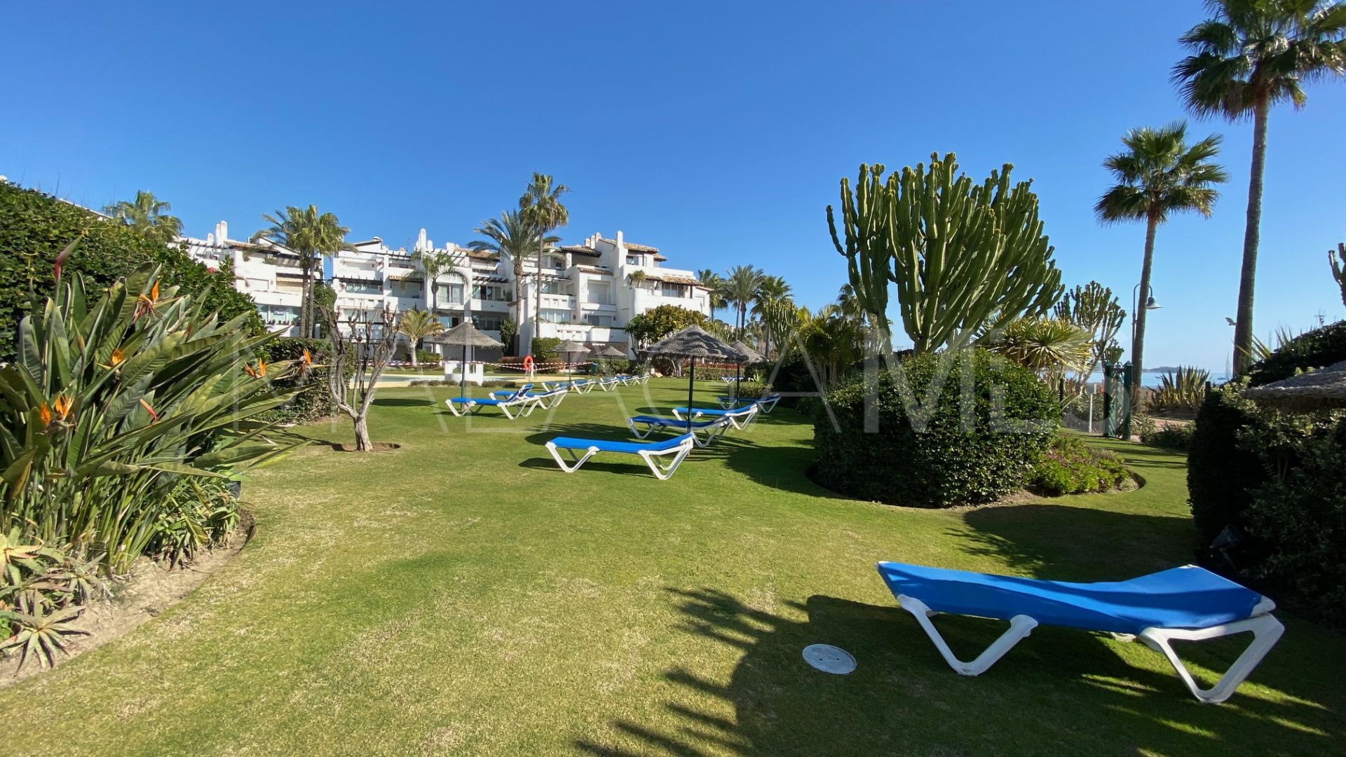 For sale apartment with 3 bedrooms in Costalita