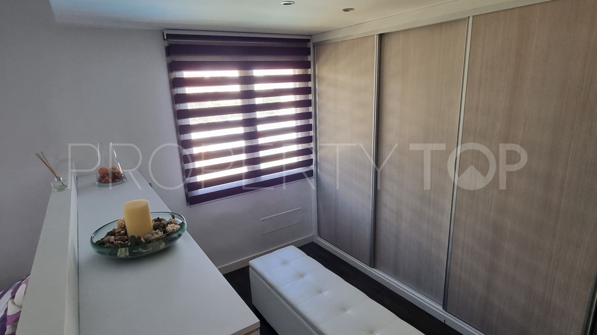 Town house for sale in El Capricho