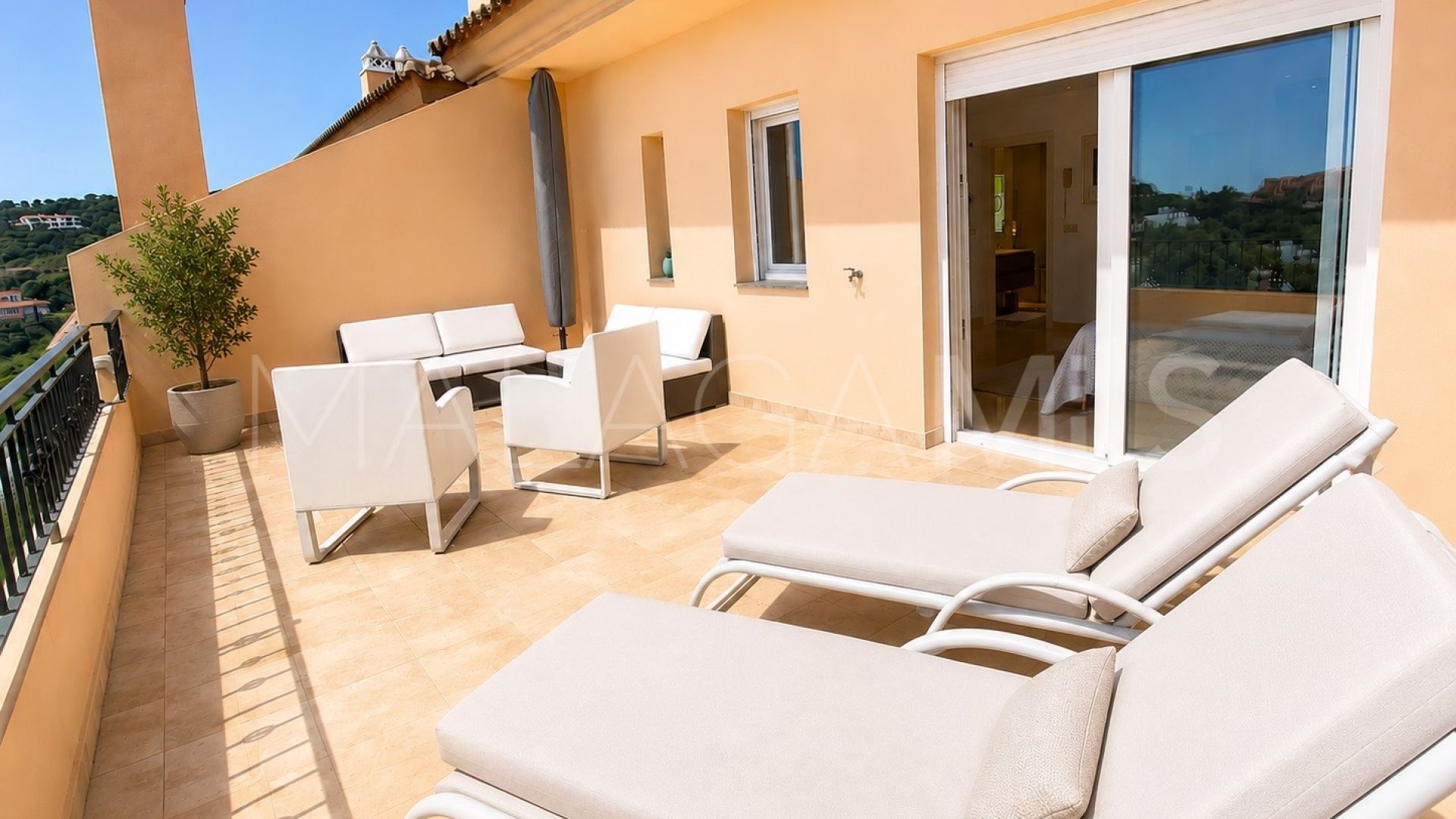 2 bedrooms duplex for sale in Vista Real