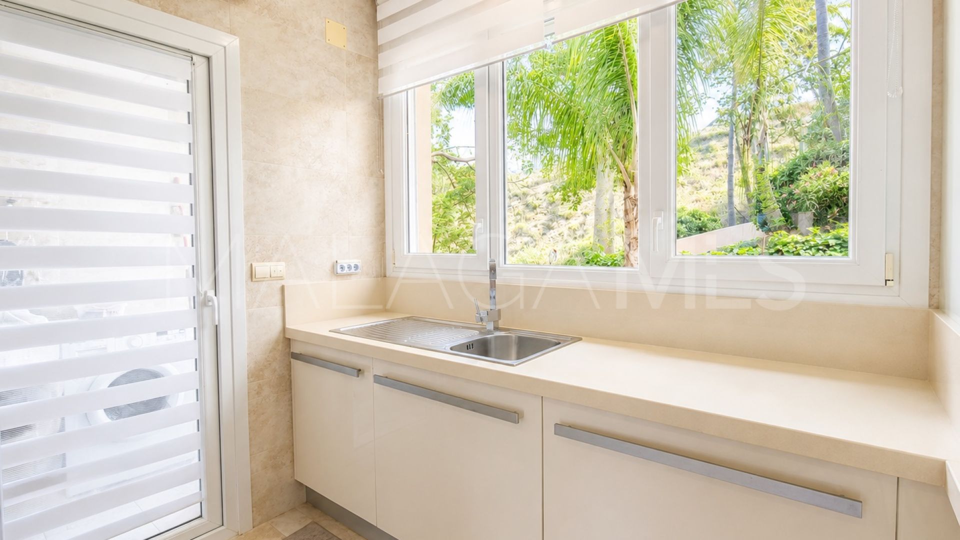 2 bedrooms duplex for sale in Vista Real