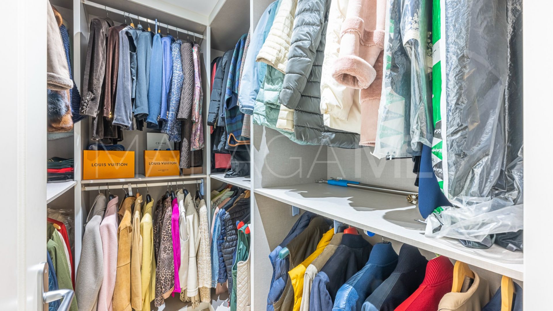 Markplanslägenhet for sale in Los Capanes del Golf