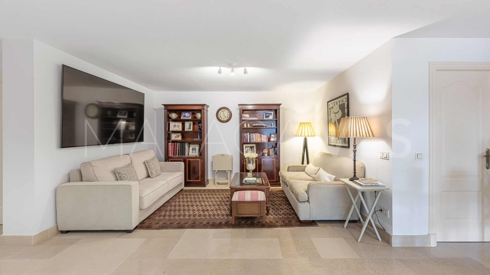 Markplanslägenhet for sale in Los Capanes del Golf