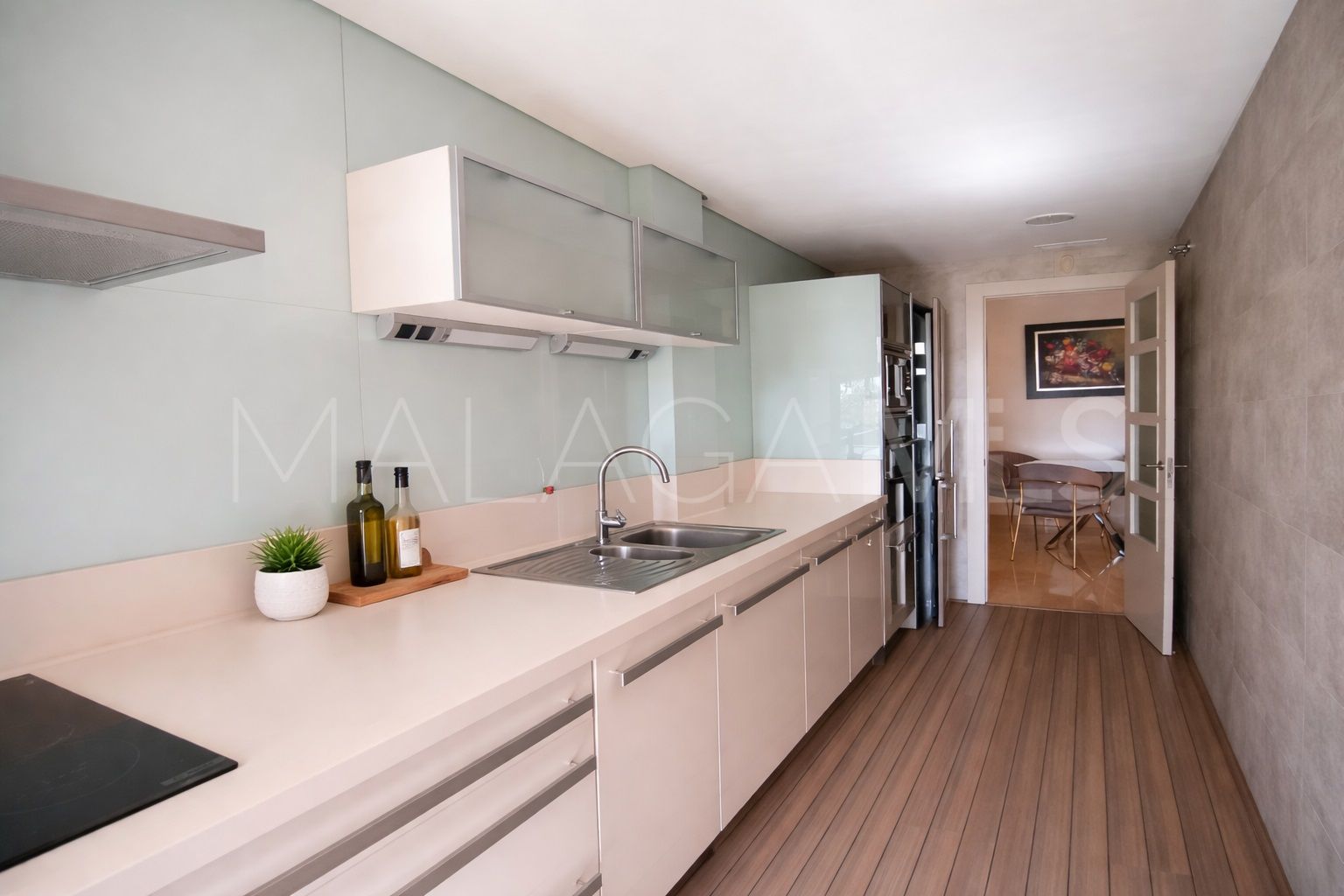 For sale Nueva Andalucia apartment