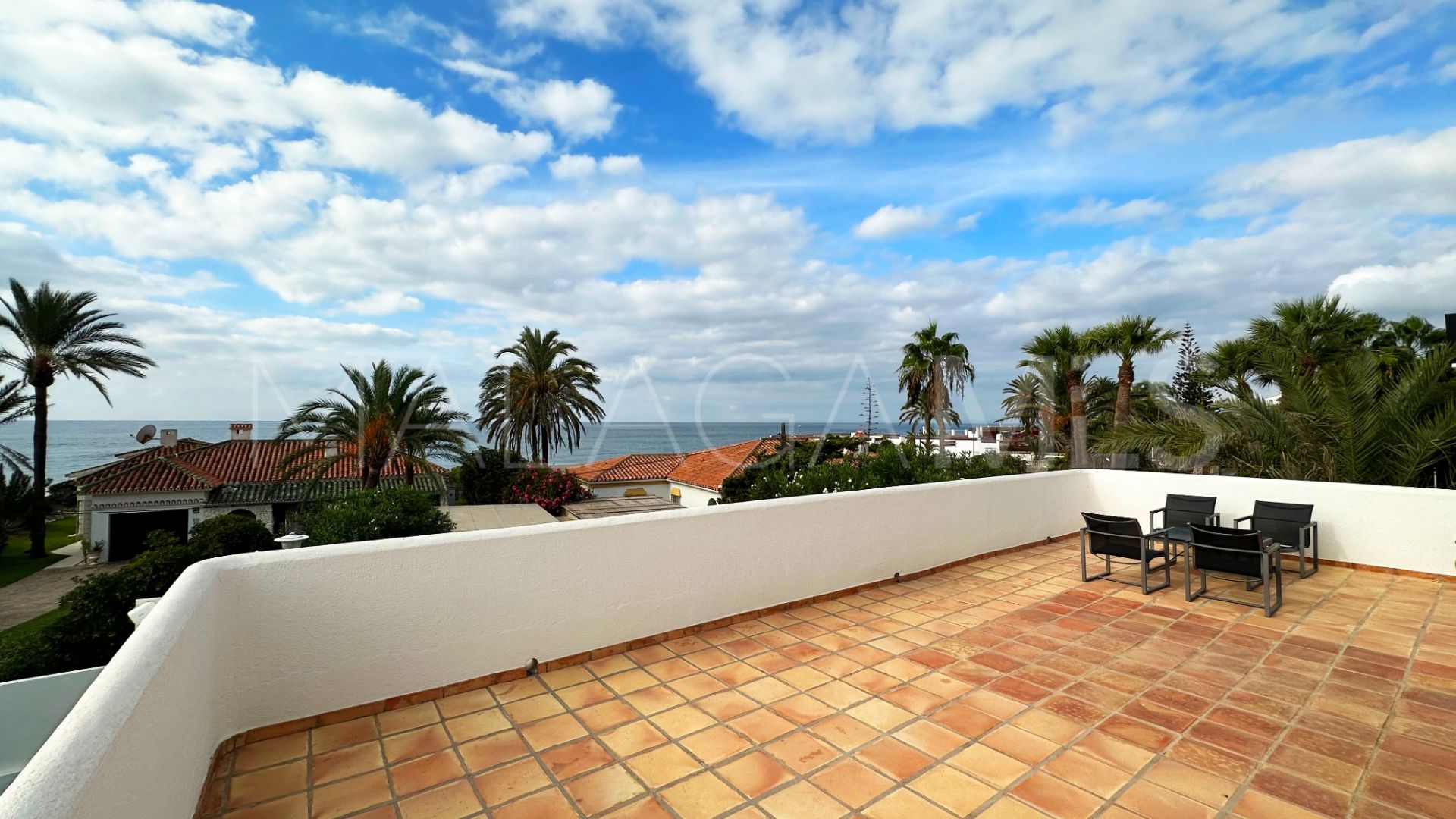 Se vende villa with 5 bedrooms in Marbesa