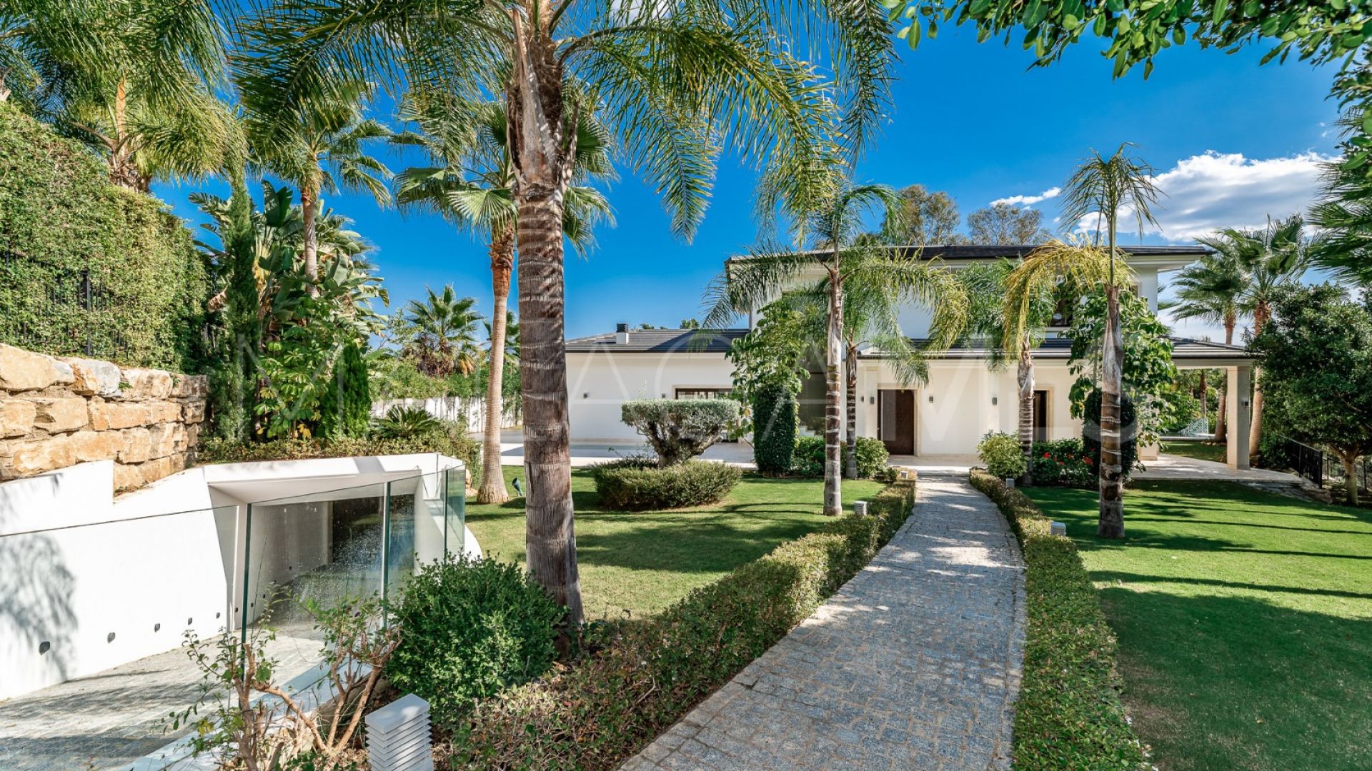 Villa with 5 bedrooms for sale in Los Naranjos de Marbella