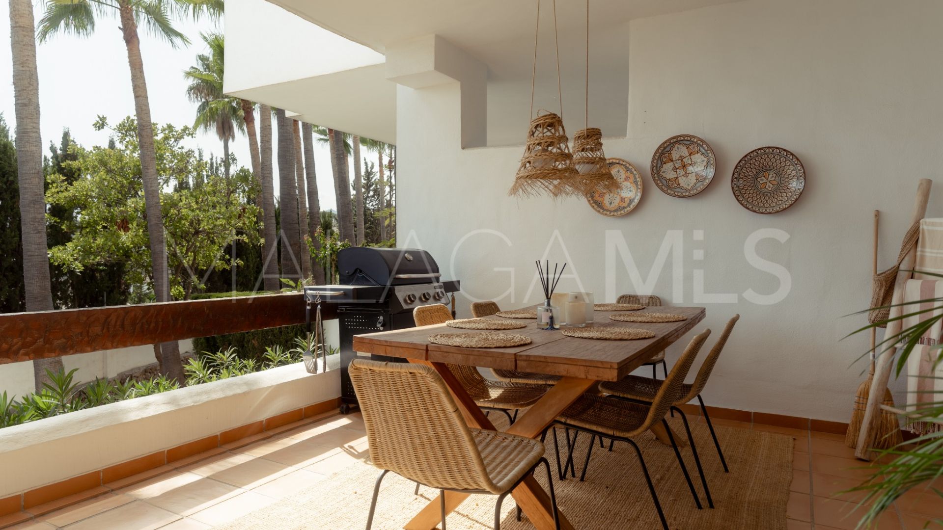 Buy apartamento planta baja in Las Tortugas de Aloha de 2 bedrooms