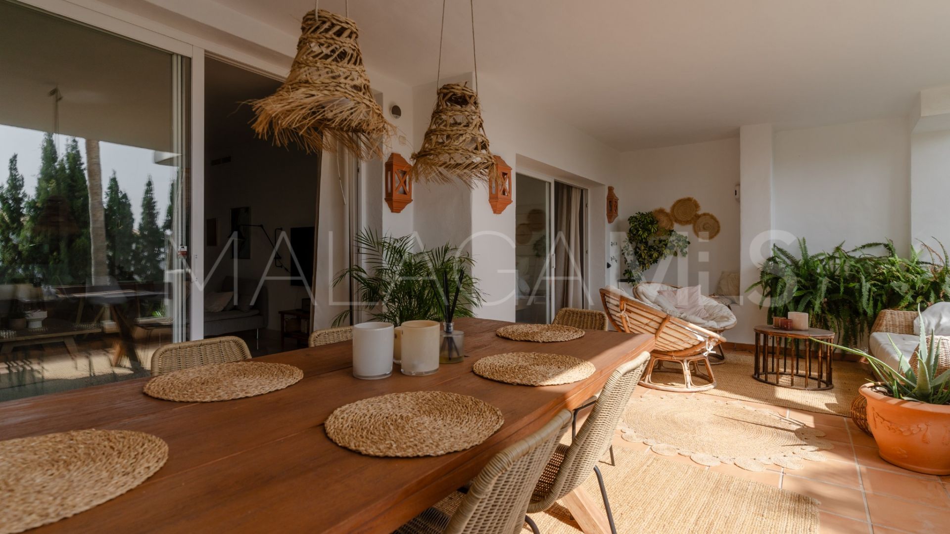 Buy apartamento planta baja in Las Tortugas de Aloha de 2 bedrooms