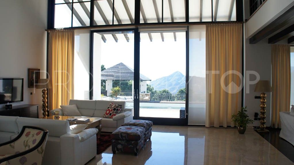 Villa in La Zagaleta for sale