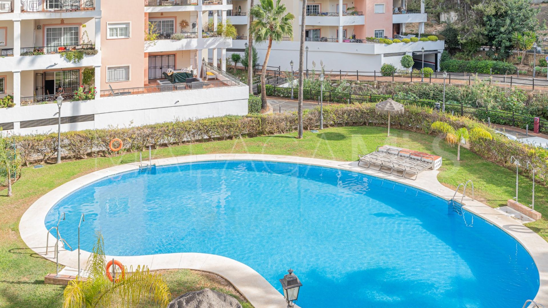 Appartement rez de chaussée for sale in River Garden