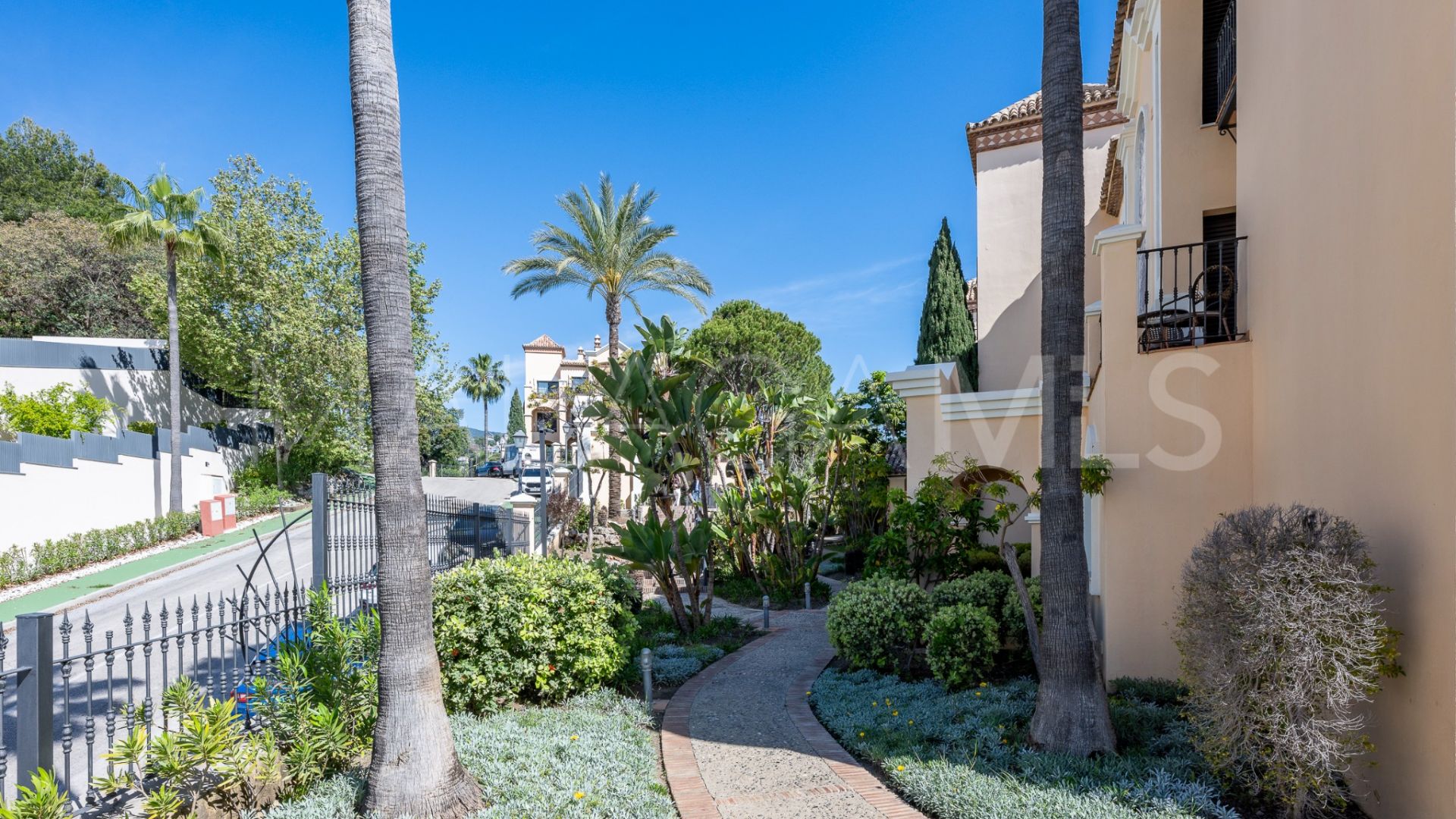 Buenavista apartment for sale