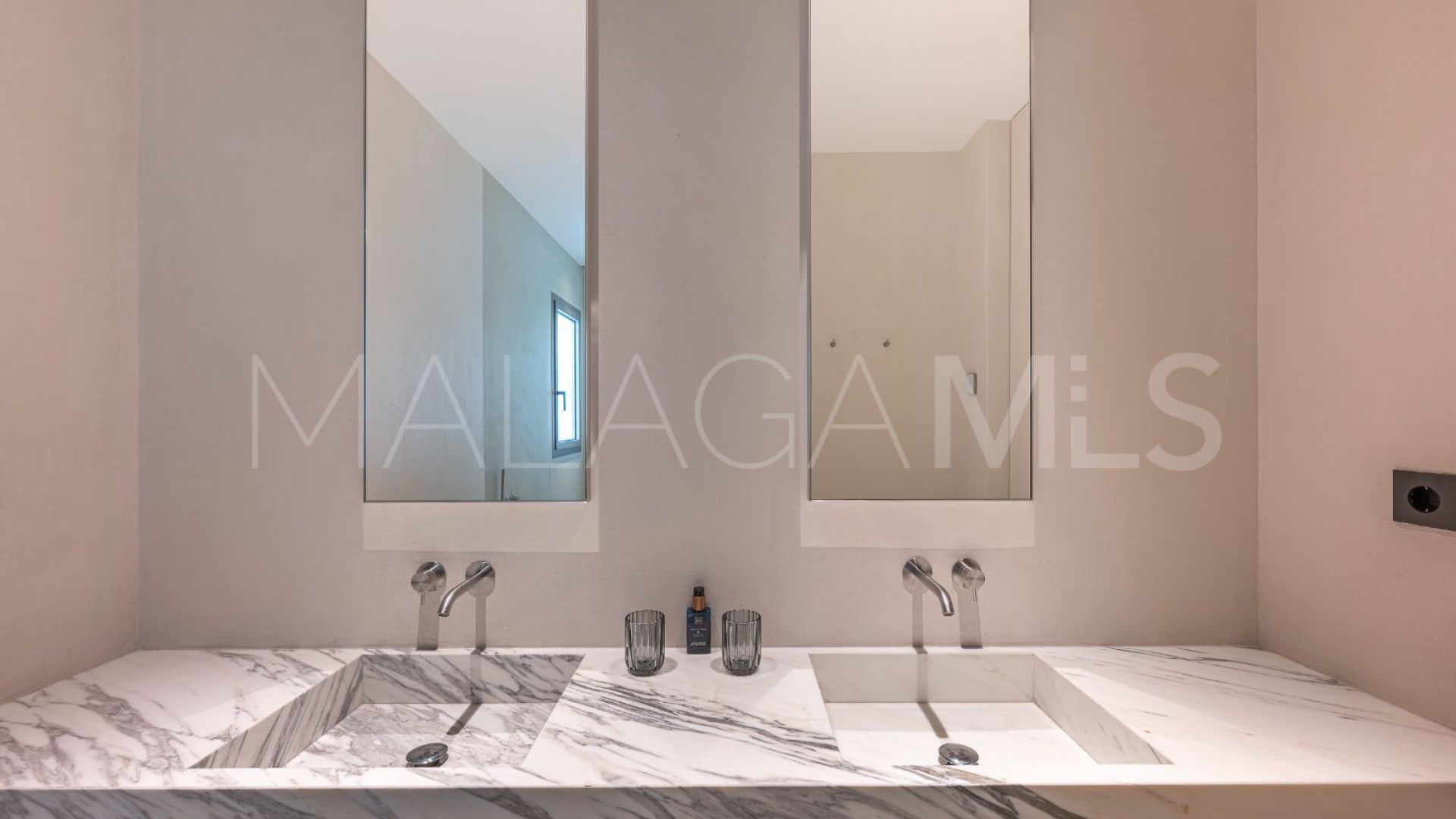 Apartamento a la venta in Byu Hills
