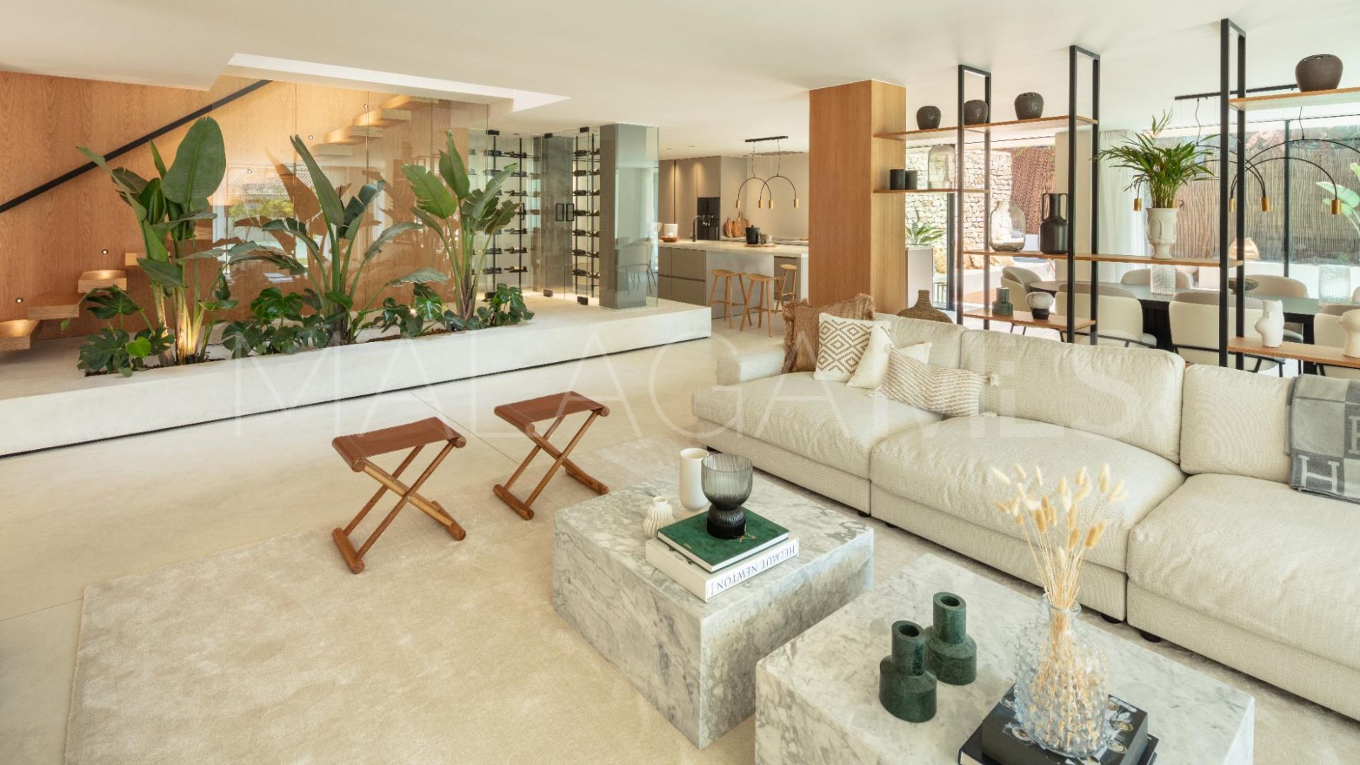 Villa a la venta de 4 bedrooms in Nueva Andalucia
