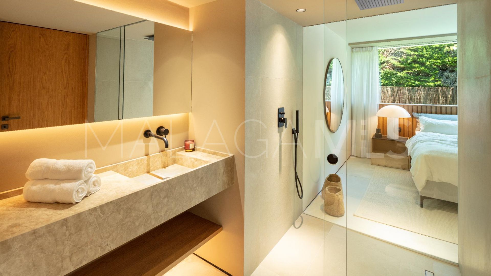 Villa a la venta de 4 bedrooms in Nueva Andalucia