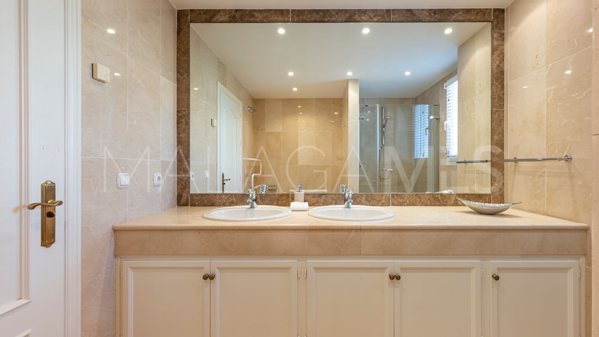 Villa for sale in La Reserva de la Quinta