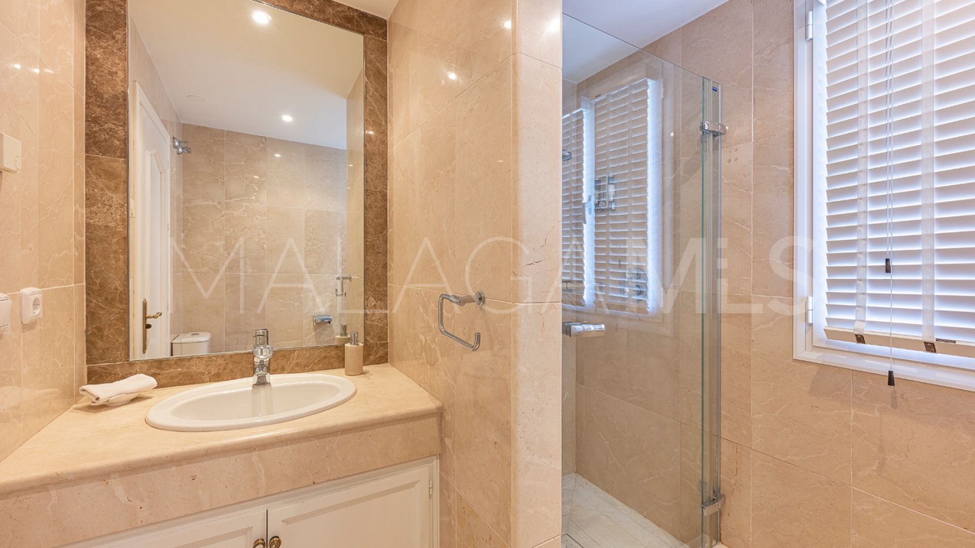 Villa for sale in La Reserva de la Quinta