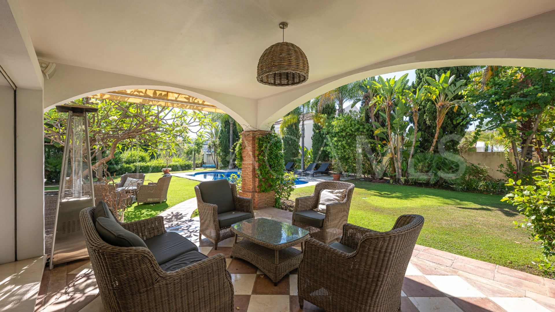 Villa for sale in La Reserva de la Quinta