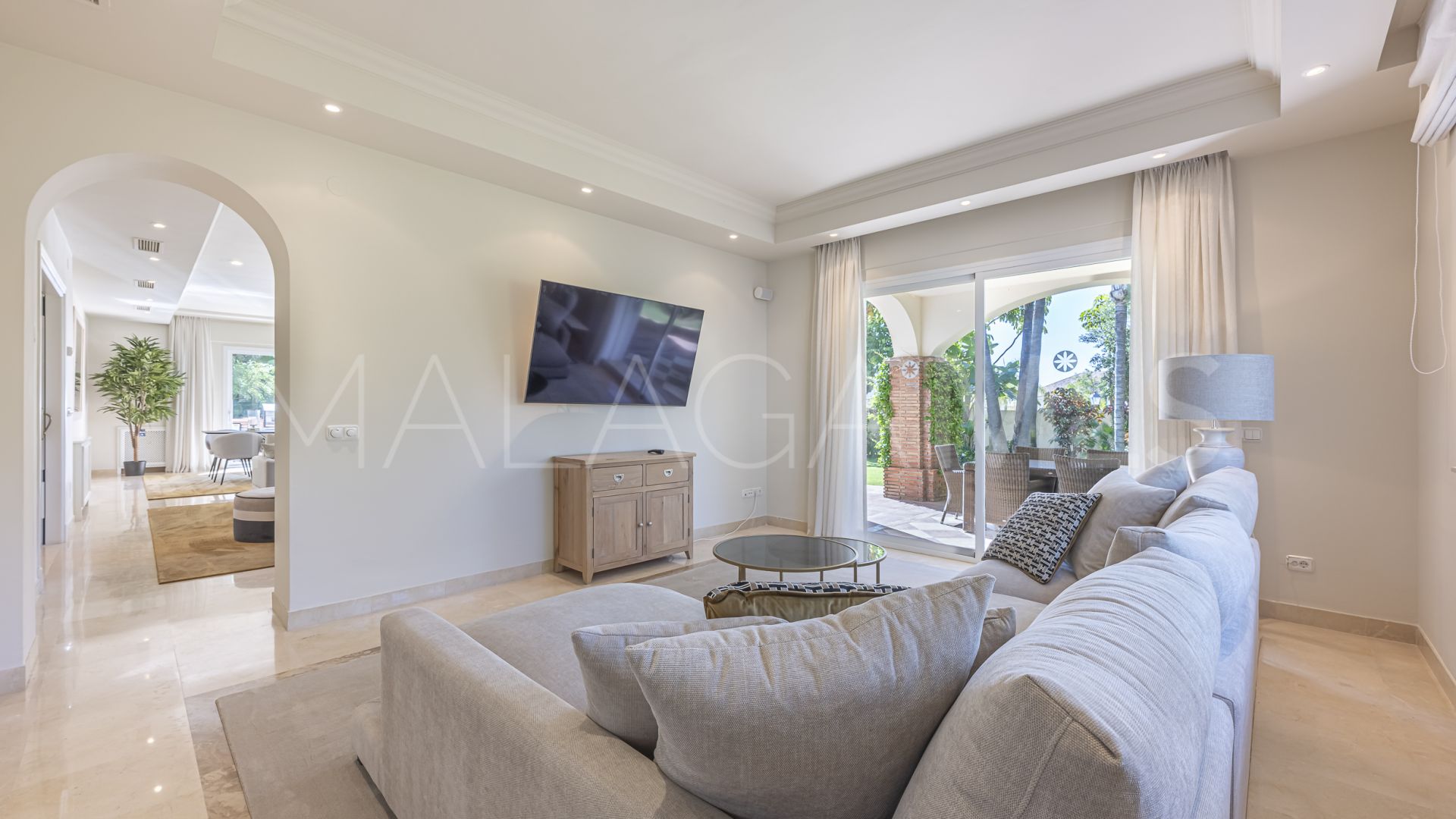 Villa for sale in La Reserva de la Quinta