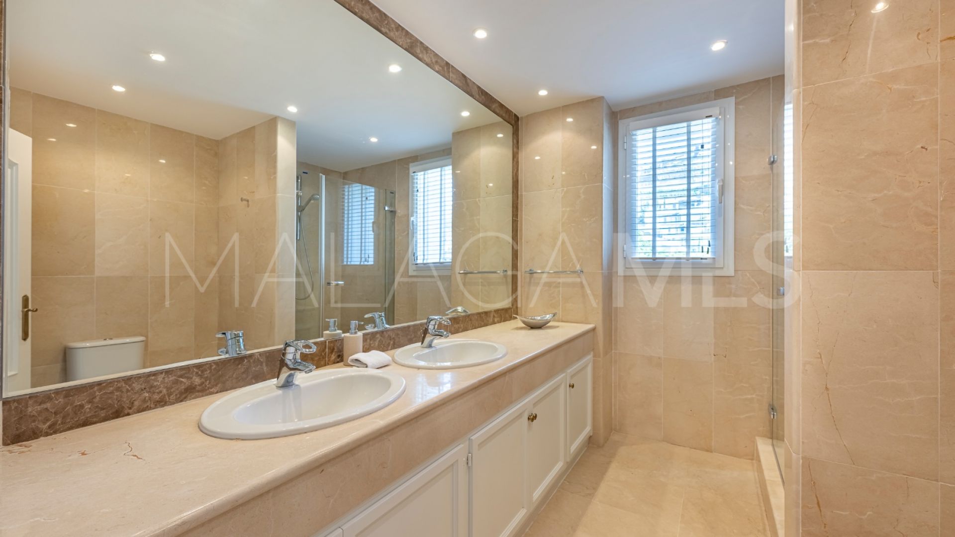 Villa for sale in La Reserva de la Quinta