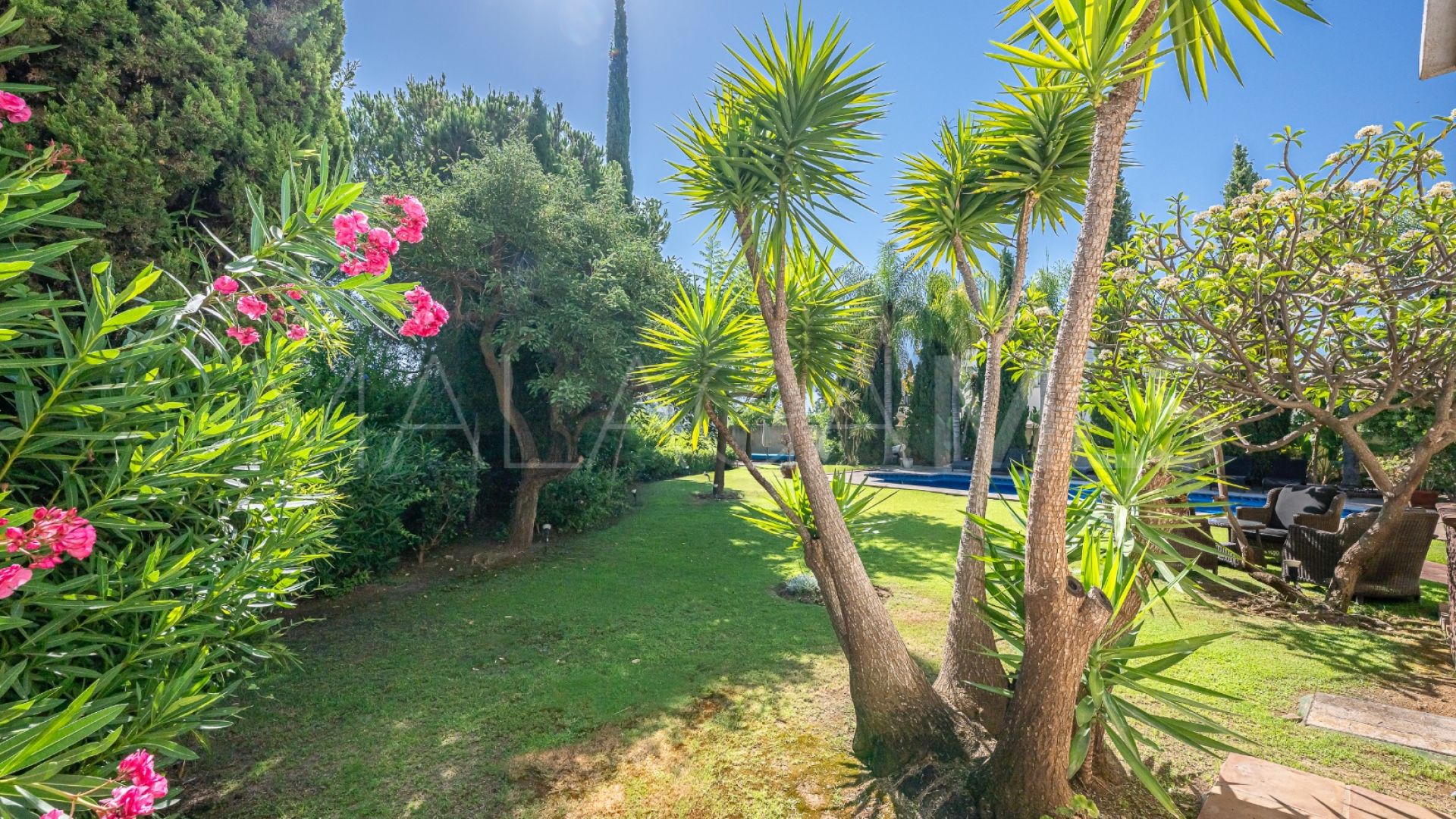 Villa for sale in La Reserva de la Quinta