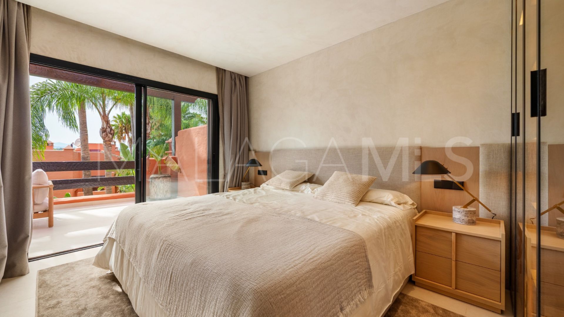 Maison de ville for sale in Marbella Golden Mile