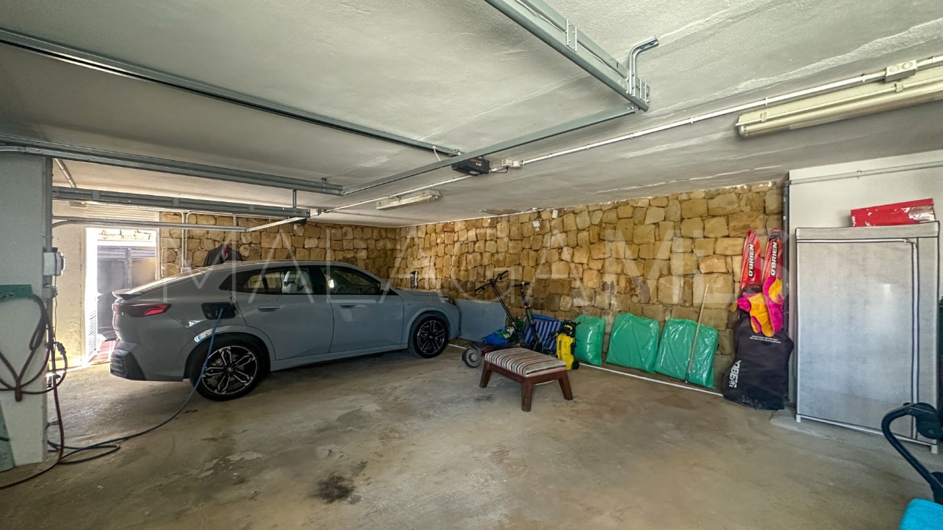 Buy villa in Monte Biarritz
