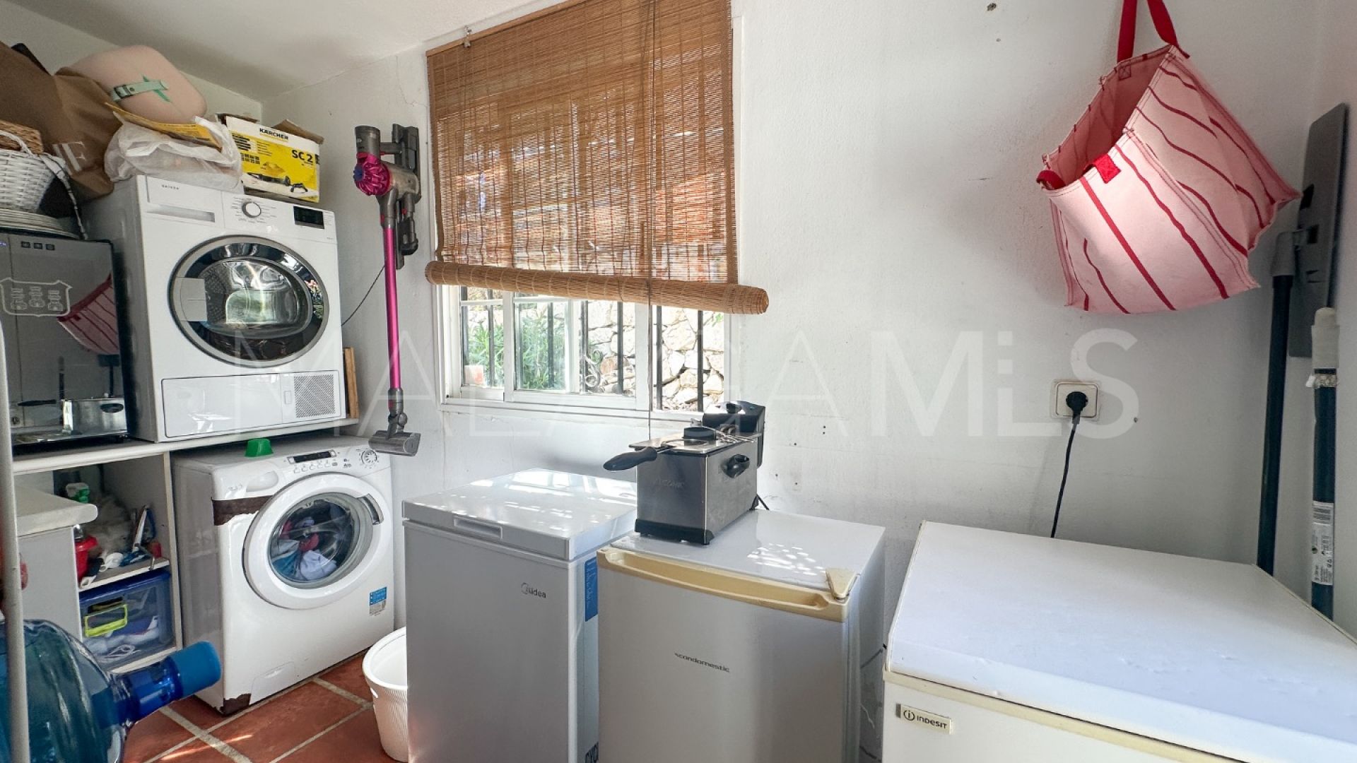 Buy villa in Monte Biarritz