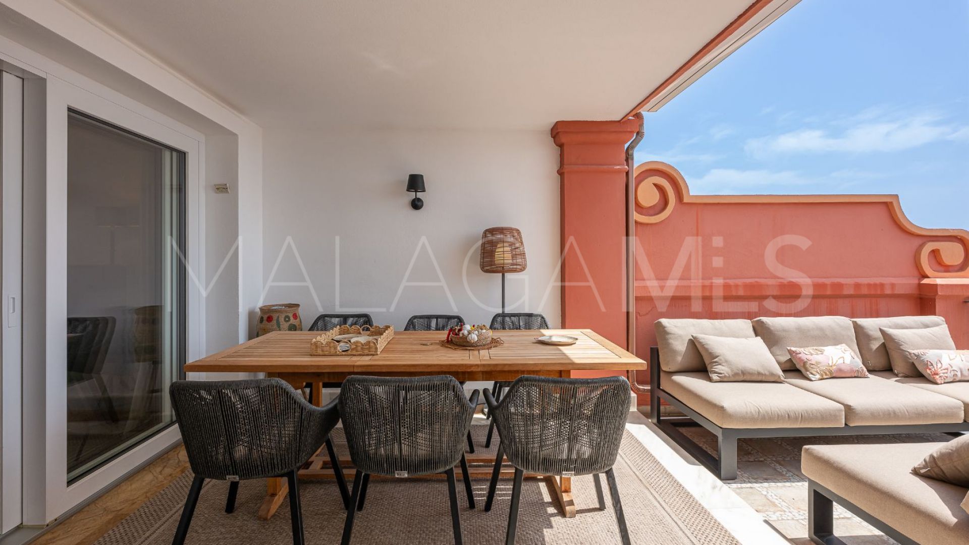 Duplex for sale in Monte Halcones