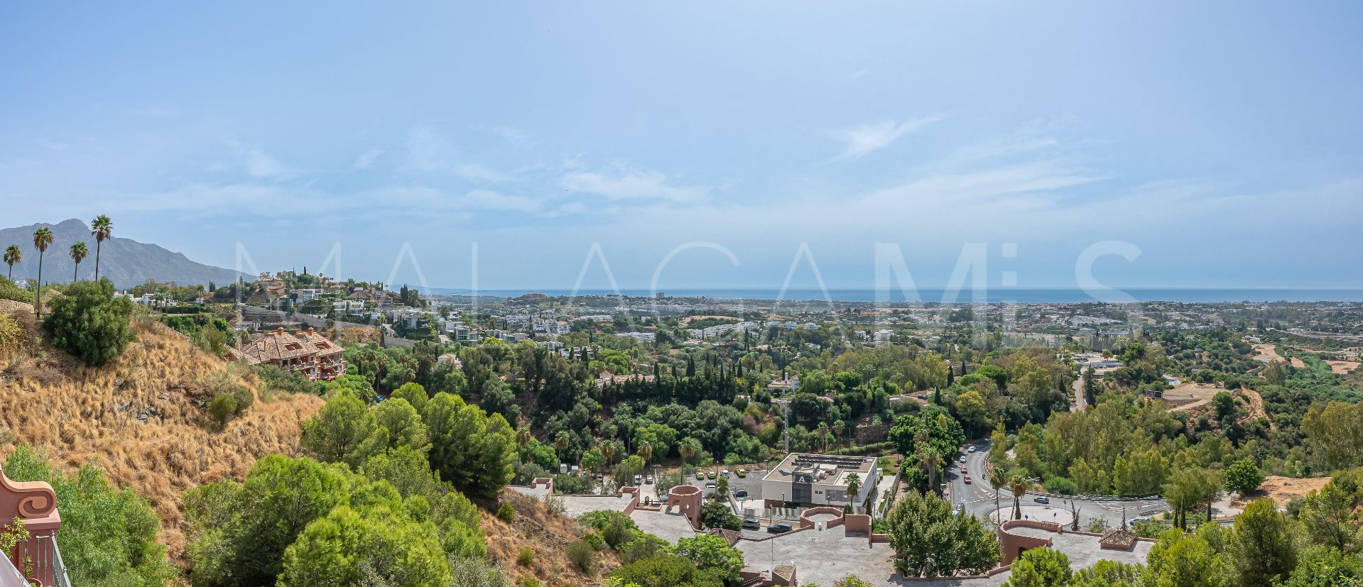 Duplex for sale in Monte Halcones