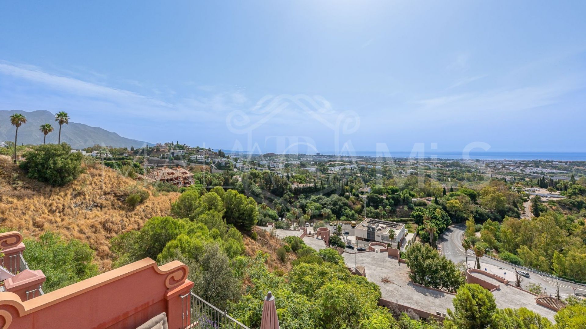 Buy duplex with 4 bedrooms in La Quinta
