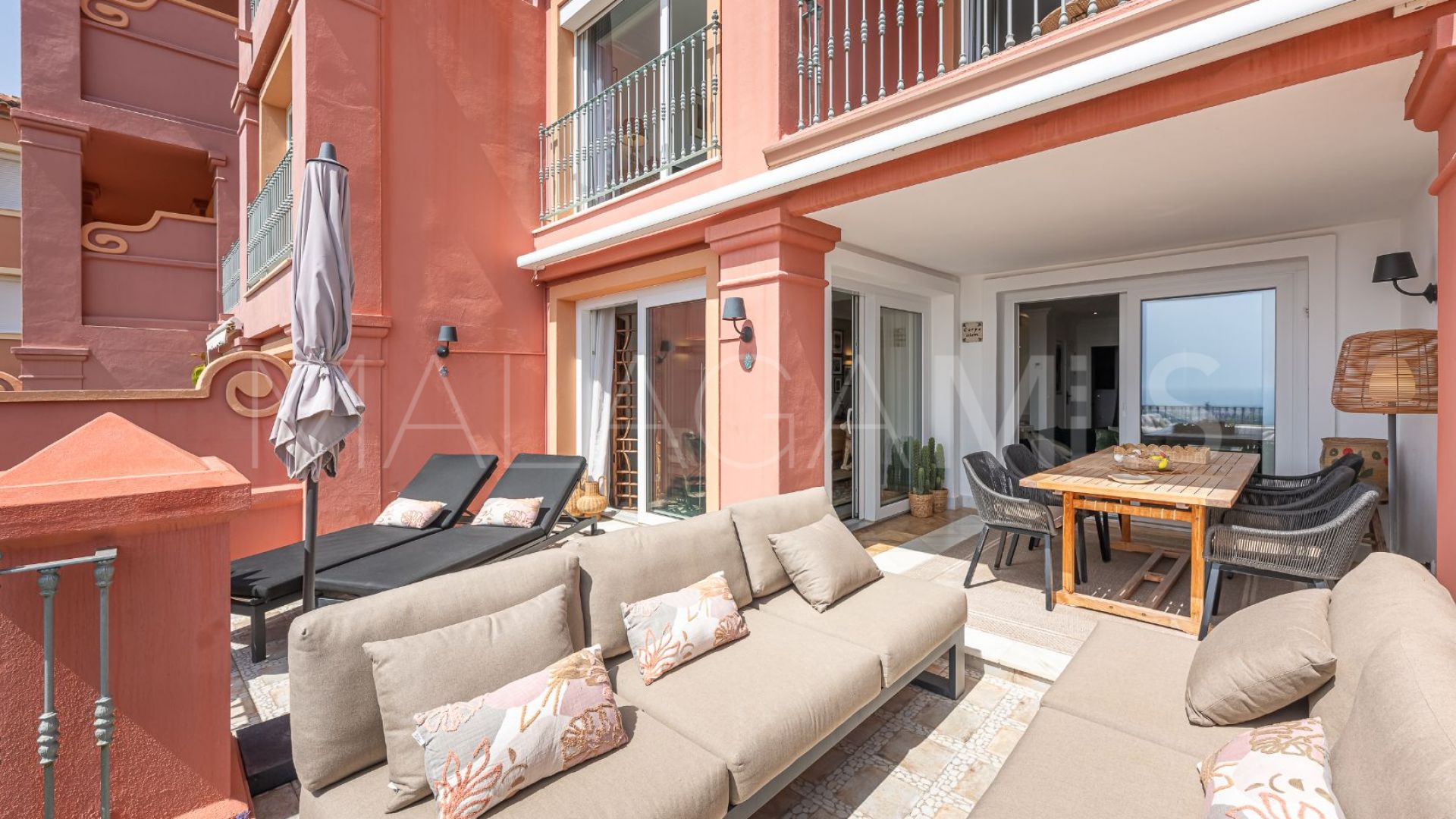 Duplex for sale in Monte Halcones