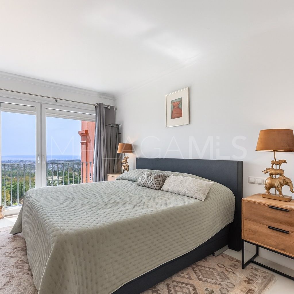 Duplex for sale in Monte Halcones