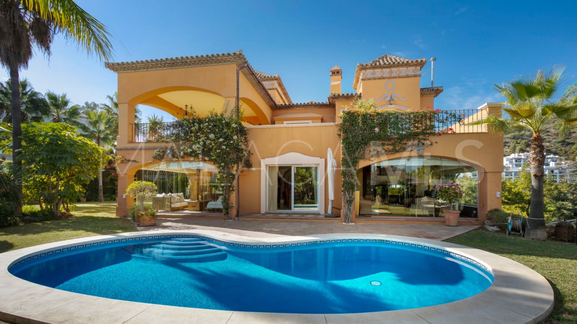 4 bedrooms La Quinta villa for sale