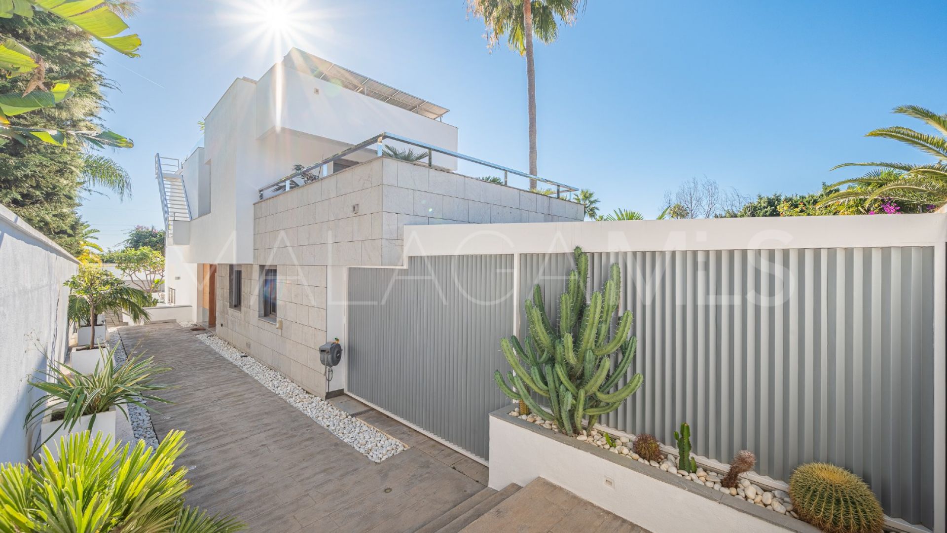 Villa for sale in Marbella Golden Mile