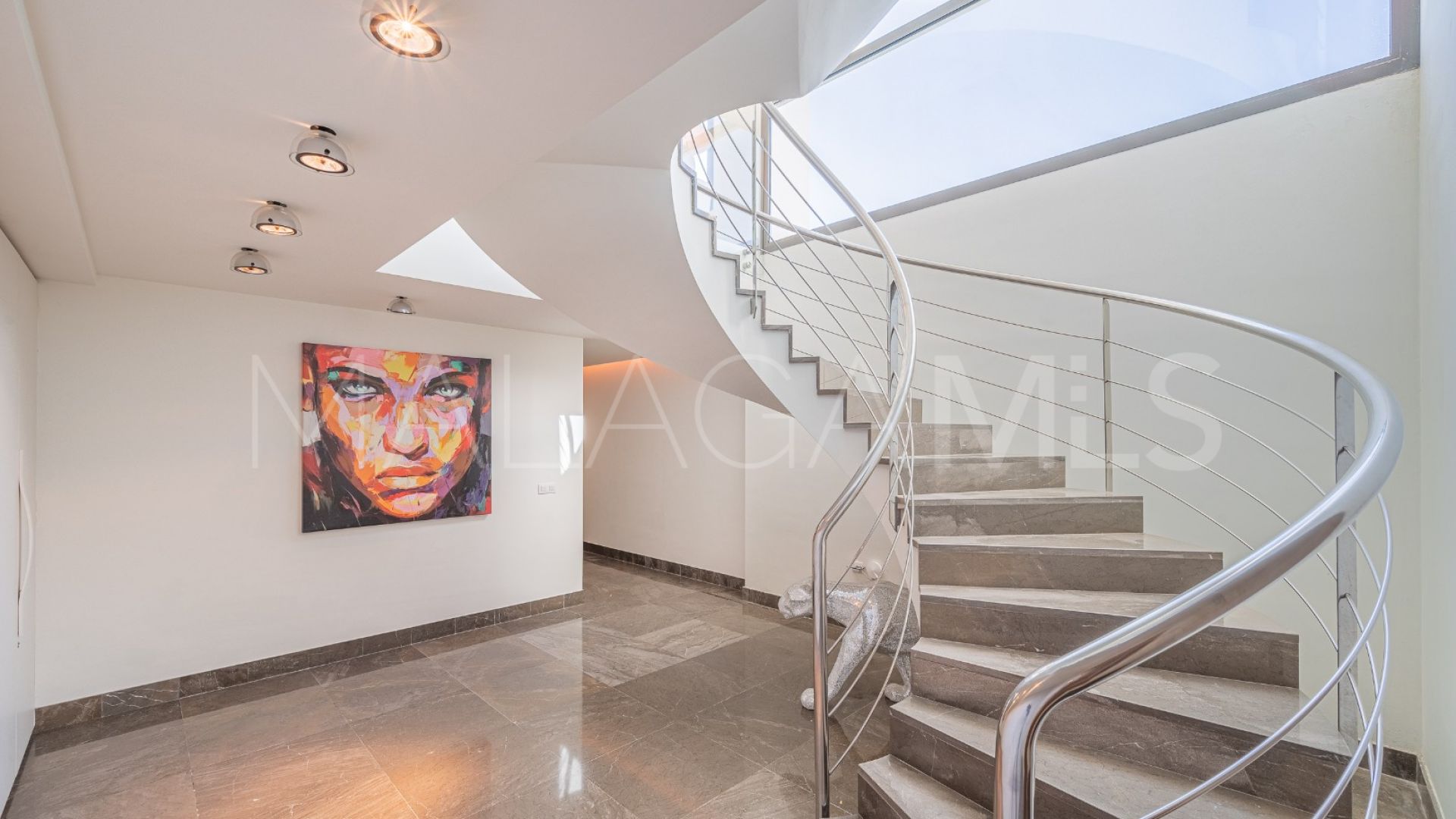 Villa for sale in Marbella Golden Mile