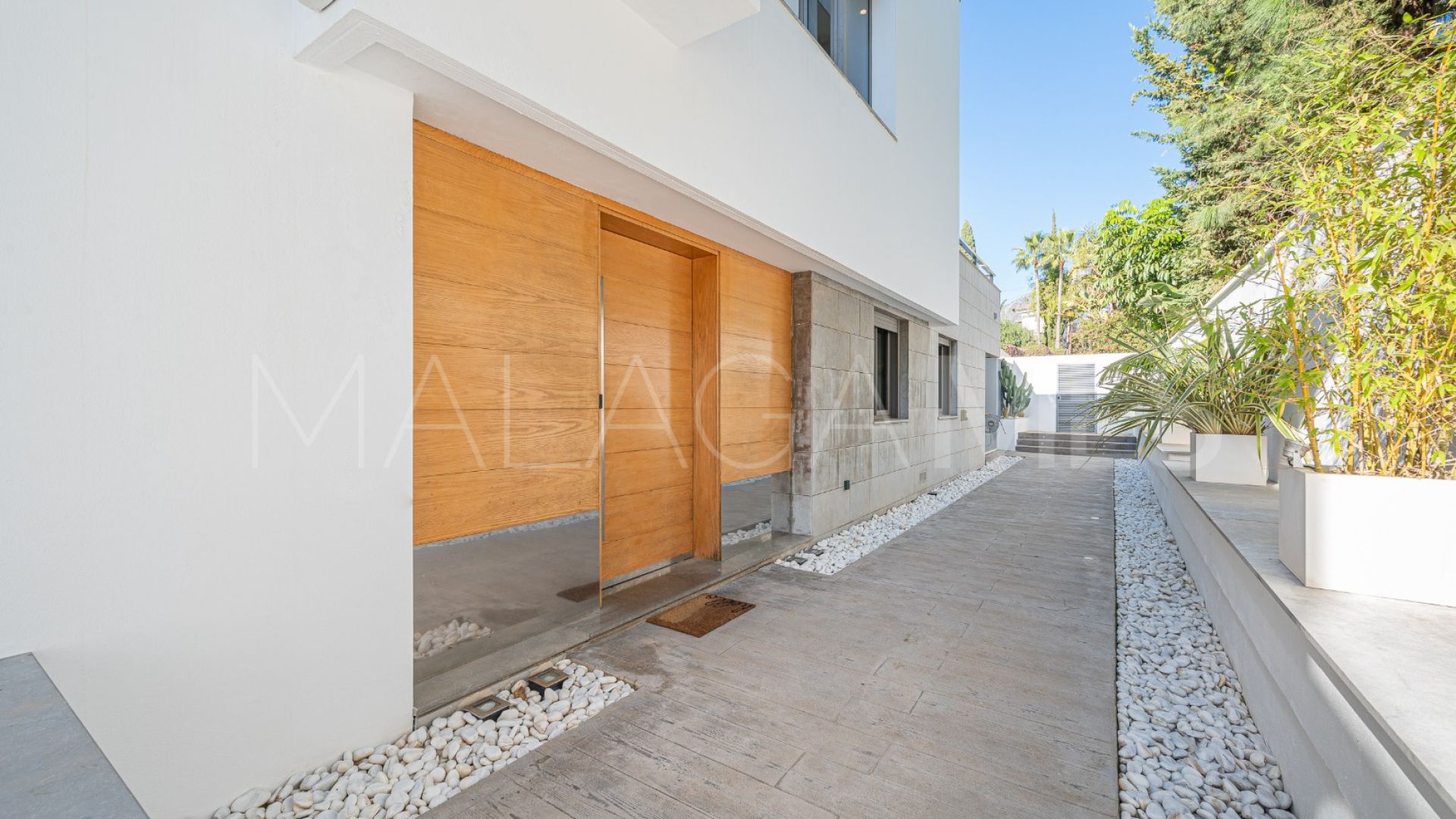 Villa for sale in Marbella Golden Mile